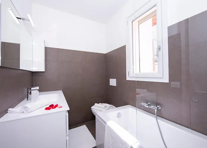 Paradiso Di Penthouse Apartament Menaggio