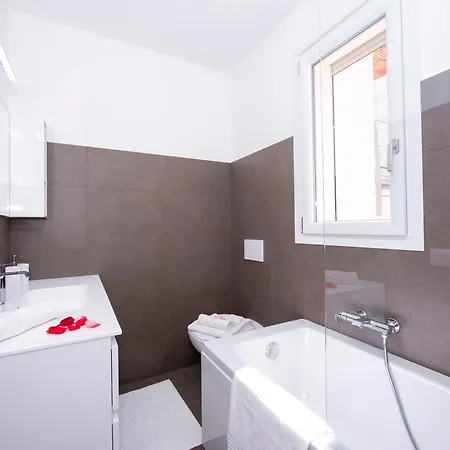 Paradiso Di Penthouse Lägenhet Menaggio