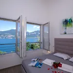 Paradiso Di Penthouse * 메나지오